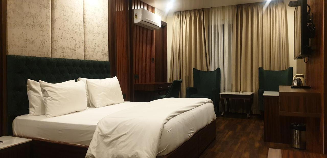 Hotel Pong View Dharamshala Ngoại thất bức ảnh