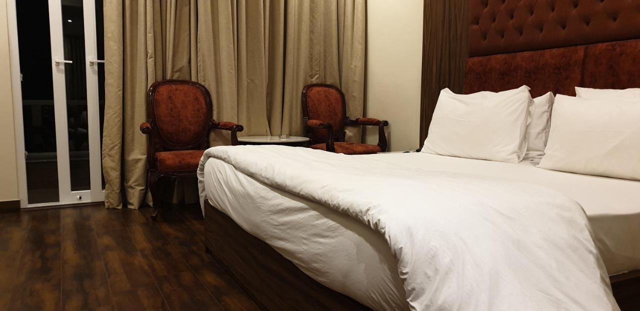 Hotel Pong View Dharamshala Ngoại thất bức ảnh