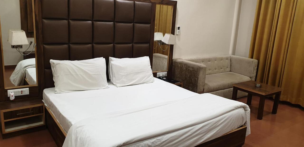 Hotel Pong View Dharamshala Ngoại thất bức ảnh