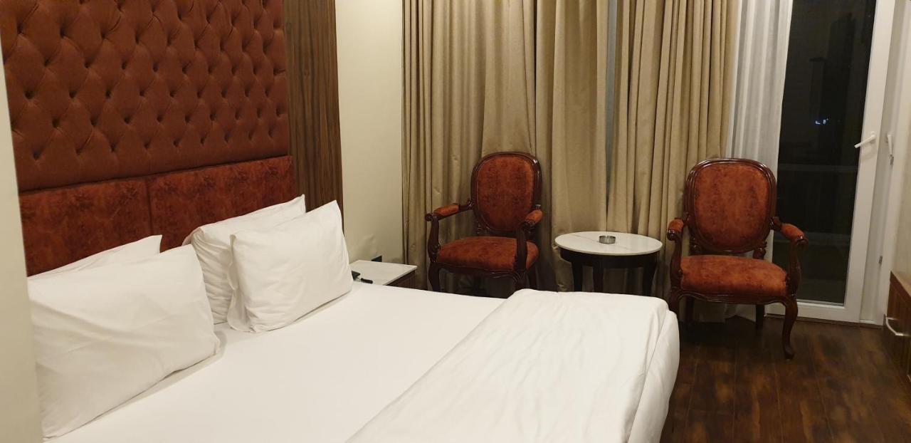 Hotel Pong View Dharamshala Ngoại thất bức ảnh