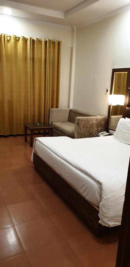 Hotel Pong View Dharamshala Ngoại thất bức ảnh