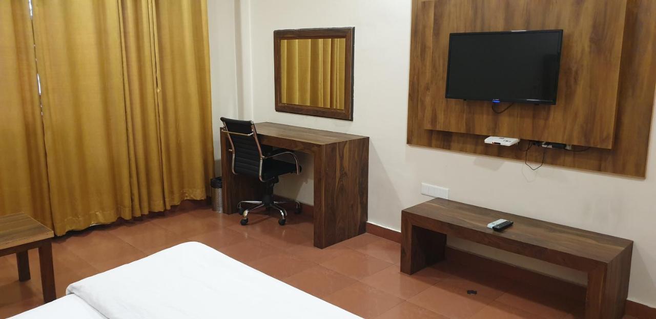 Hotel Pong View Dharamshala Ngoại thất bức ảnh