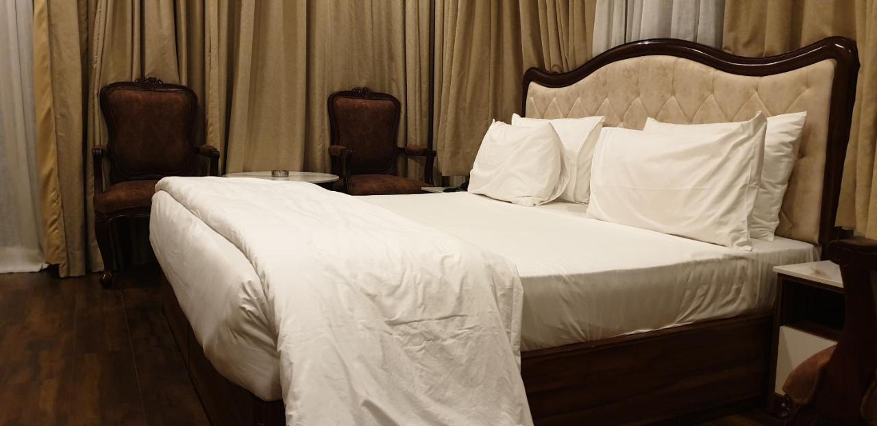 Hotel Pong View Dharamshala Ngoại thất bức ảnh