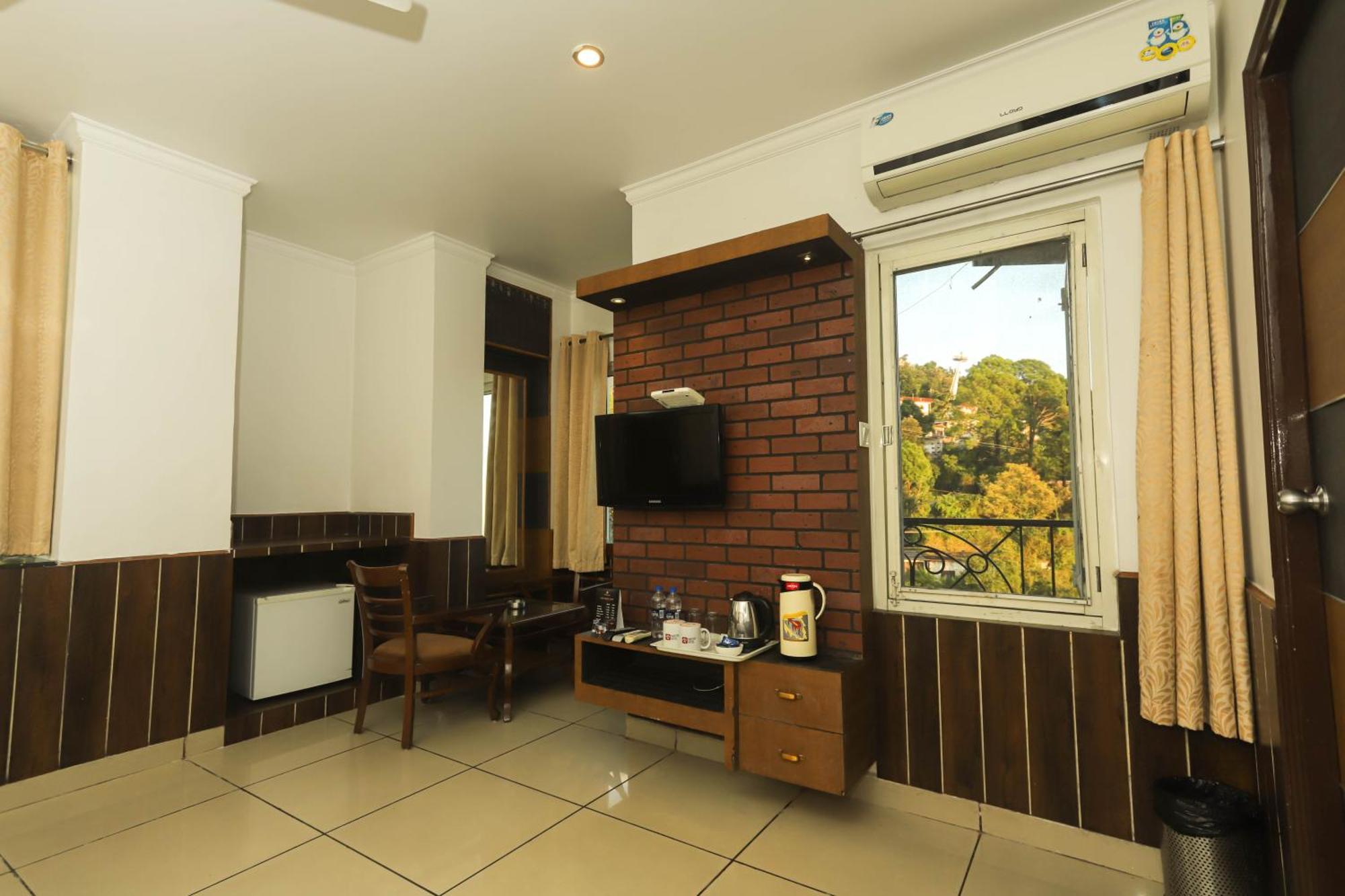 Hotel Pong View Dharamshala Ngoại thất bức ảnh